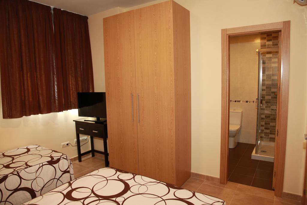 Hostal Dona Manuela Malaga Room photo