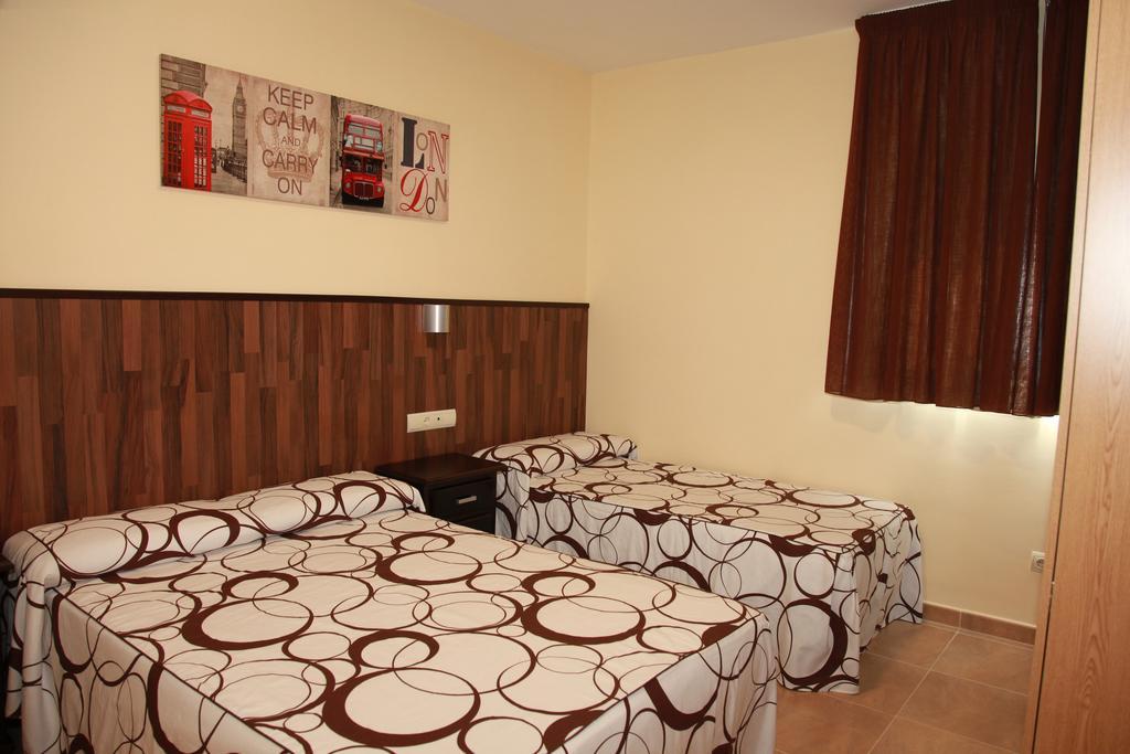 Hostal Dona Manuela Malaga Room photo